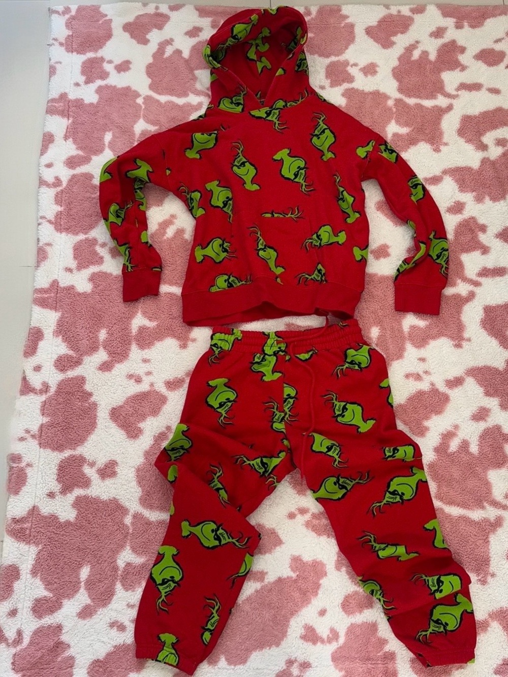 GLOW IN THE DARK RARE Grinch X Forever 21 Matching Set XS viral Y2K Christmas